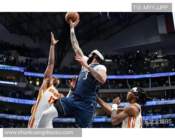 NBA常规赛精彩对决太阳队迎战独行侠队球迷期待激烈较量